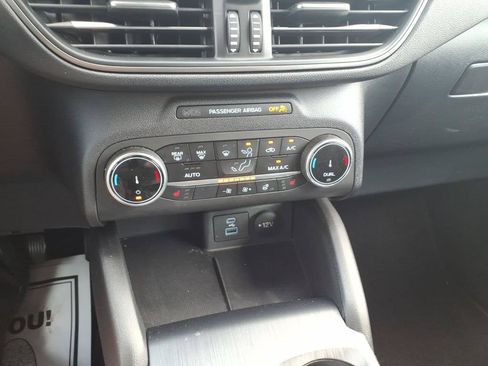 Used 2023 Ford Escape Active AWD/4WD image 19