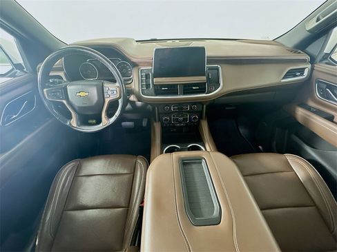 Used 2021 Chevrolet Tahoe High Country w/ Premium Package image 10