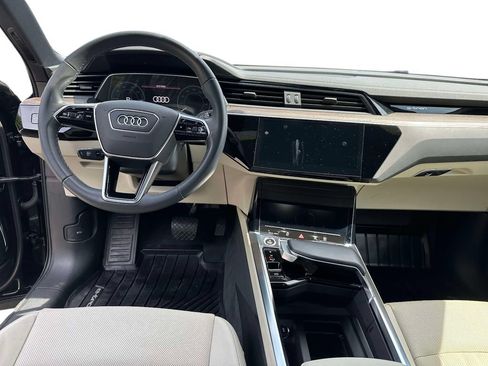 Used 2024 Audi Q8 e-tron Premium Plus w/ Premium Plus Package AWD/4WD image 11