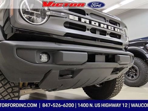 Used 2023 Ford Bronco Big Bend w/ Sasquatch Package image 6