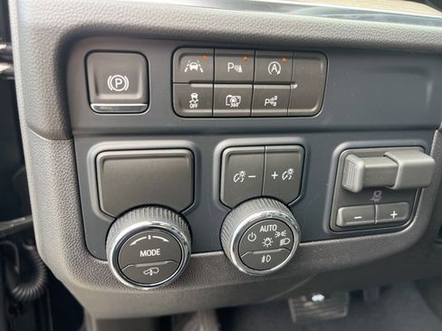 New 2026 Chevrolet Suburban High Country image 20