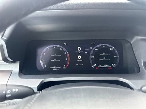 Used 2024 Toyota Tacoma TRD Sport AWD/4WD image 21
