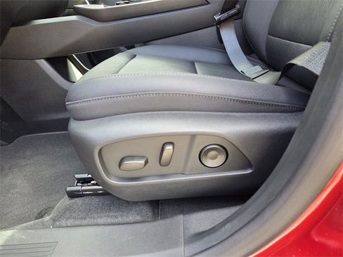 New 2026 Chevrolet Equinox LT w/ Convenience Package II image 22