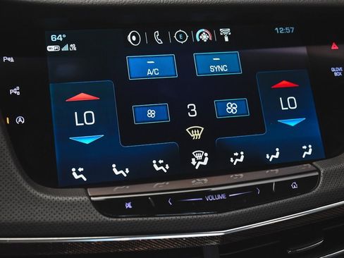 Used 2018 Cadillac CT6 Luxury image 24