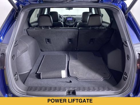 Certified 2022 Chevrolet Equinox RS w/ RS Leather Package FWD image 15
