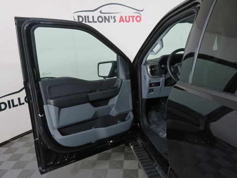 Used 2024 Ford F150 XLT w/ Mobile Office Package image 27