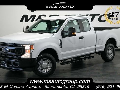 Used 2022 Ford F250 XL w/ Power Equipment Group RWD image 1