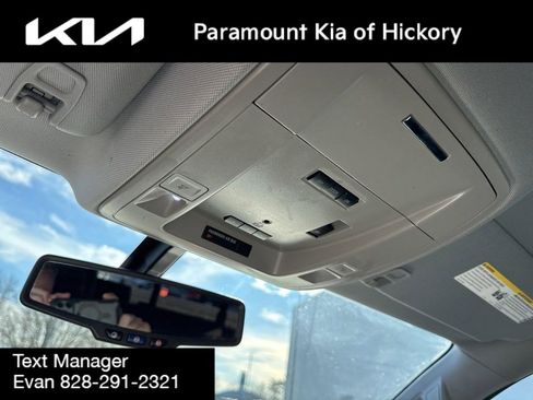 Used 2017 GMC Sierra 1500 SLT w/ SLT Preferred Package image 28