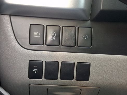 Used 2019 Toyota Highlander XLE AWD/4WD image 28
