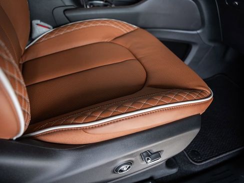 New 2026 Chrysler Pacifica Pinnacle image 35