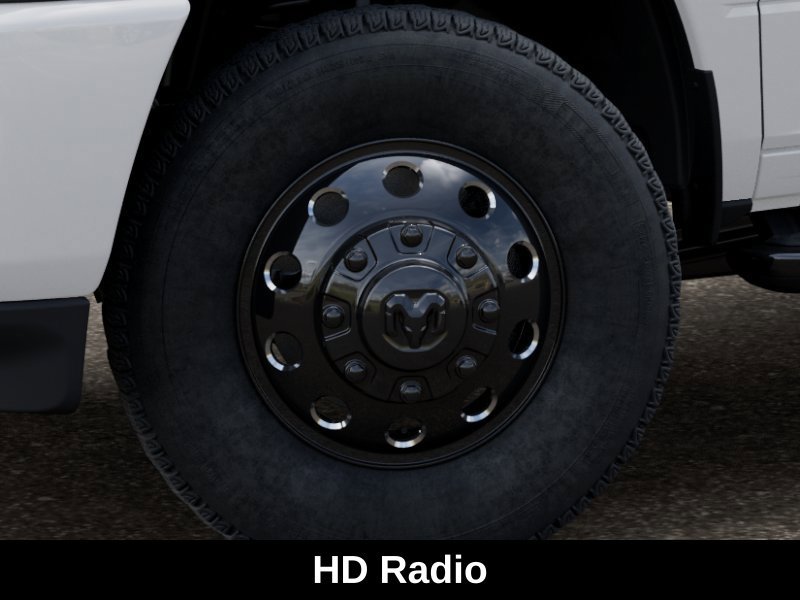 New 2027 RAM 3500 Big Horn AWD/4WD image 9