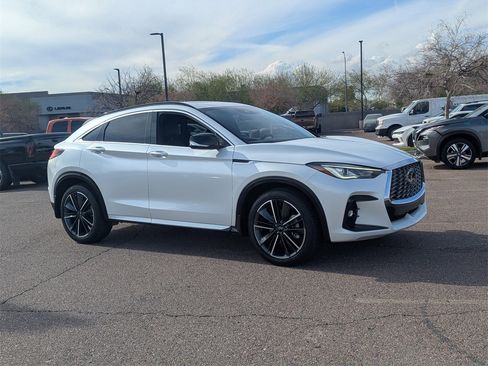 Used 2025 INFINITI QX55 Luxe w/ Cargo Package image 9