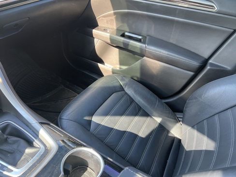 Used 2014 Ford Fusion SE w/ Equipment Group 202A image 12