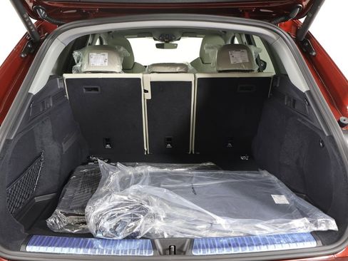 New 2025 Audi Q5 Premium Plus image 15