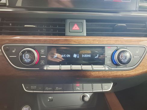 Used 2022 Audi A5 2.0T Premium image 20