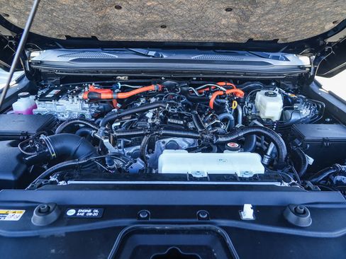 Used 2025 Toyota Land Cruiser 1958 AWD/4WD image 27