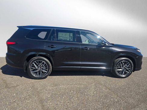 New 2026 Lexus TX 350 AWD image 2