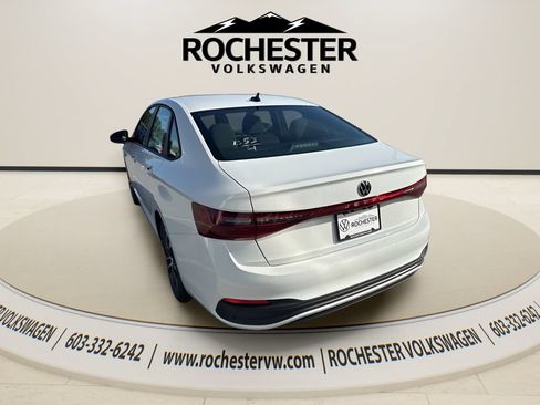 Used 2026 Volkswagen Jetta Sport FWD image 7