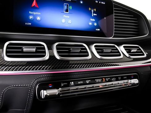 New 2026 Mercedes-Benz GLE 63 AMG S image 33