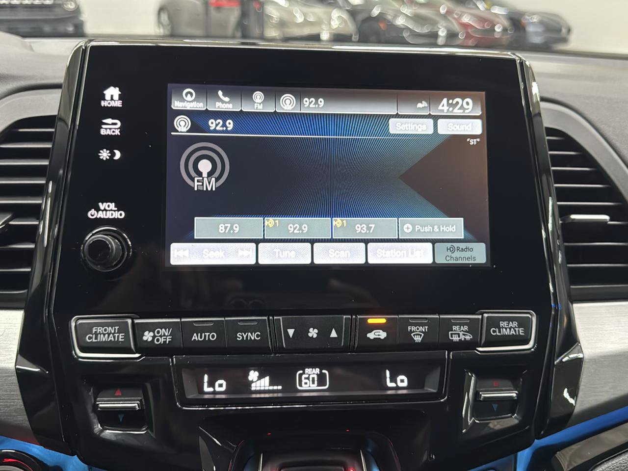 Used 2023 Honda Odyssey Touring image 15