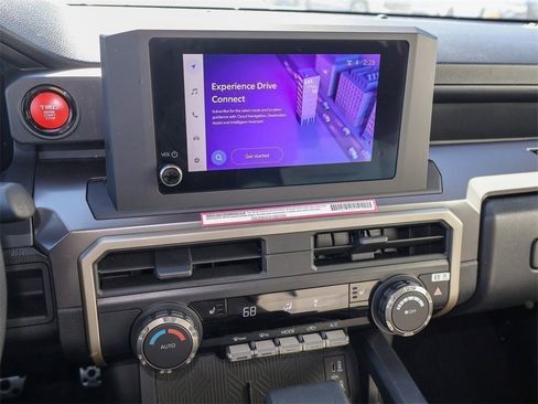 Used 2024 Toyota Tacoma TRD Sport image 18