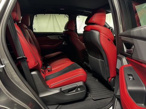 Used 2025 Acura MDX A-Spec image 38