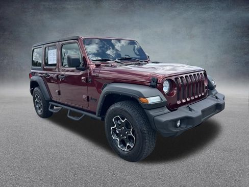 Used 2021 Jeep Wrangler Unlimited Sport AWD/4WD image 2