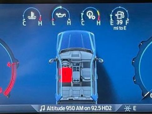 Used 2024 Ford F350 Platinum w/ Tremor Off-Road Package AWD/4WD image 27
