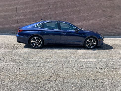 Used 2021 Hyundai Sonata SEL Plus w/ Tech Package FWD image 6