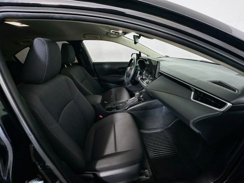 Used 2024 Toyota Corolla LE image 30