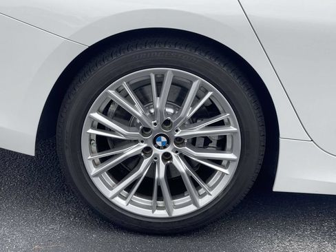 Used 2024 BMW 330i Sedan w/ Convenience Package RWD image 8