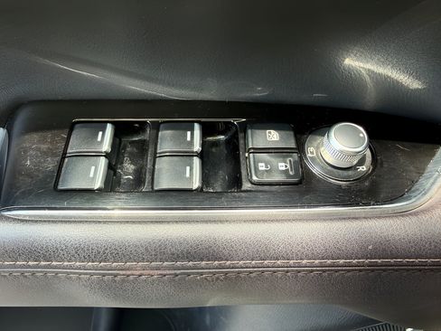 Used 2019 MAZDA CX-5 Signature AWD/4WD image 24