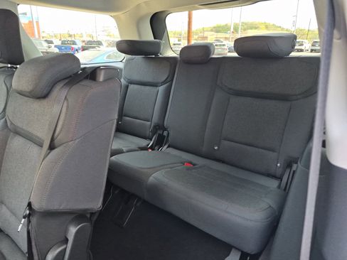 Used 2025 Ford Expedition Active image 15