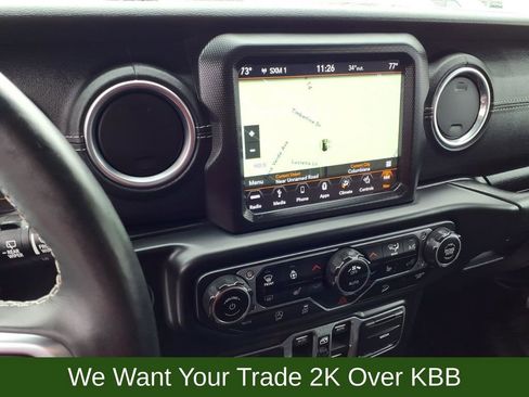 Used 2018 Jeep Wrangler Unlimited Sahara image 14