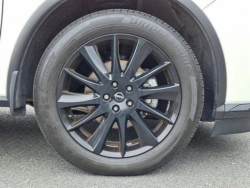 Certified 2024 Nissan Murano SV w/ SV Midnight Edition Package AWD/4WD image 9