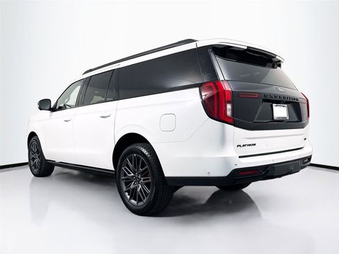Used 2025 Ford Expedition Max Platinum w/ Stealth Performance Package AWD/4WD image 33