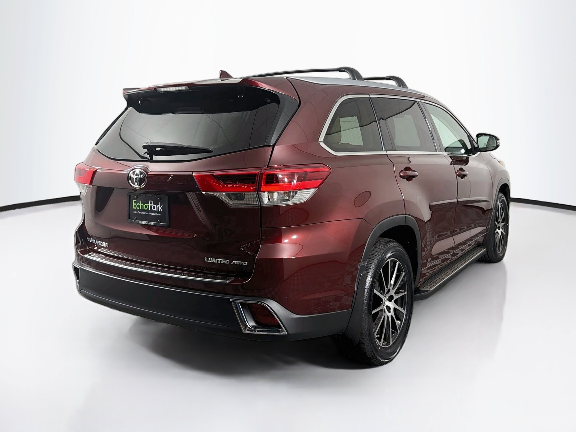 Used 2017 Toyota Highlander Limited w/ Carpet Mat Package AWD/4WD image 9
