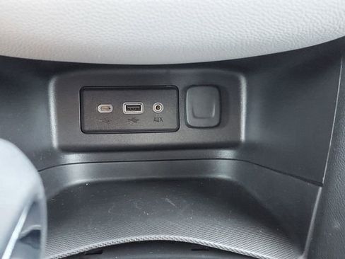 Certified 2024 Chevrolet Equinox LS w/ LS Convenience Package FWD image 33