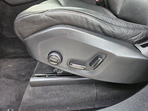 Certified 2023 Volvo XC90 B5 Plus AWD/4WD image 23