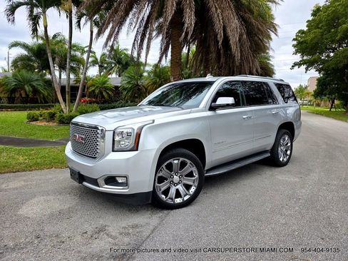 Used 2015 GMC Yukon Denali w/ Open Road Package image 13