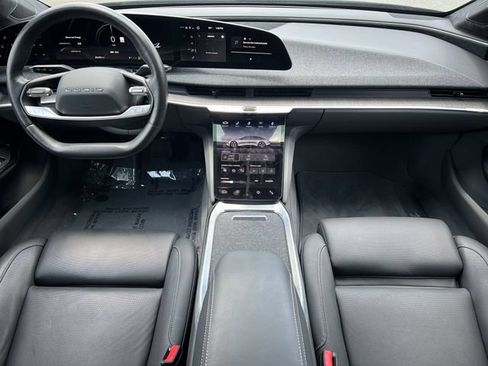 Used 2024 Lucid Air Touring AWD/4WD image 17