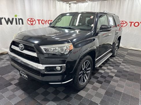 Used 2015 Toyota 4Runner Limited image 3