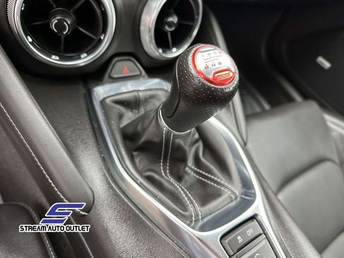 Used 2023 Chevrolet Camaro SS image 31