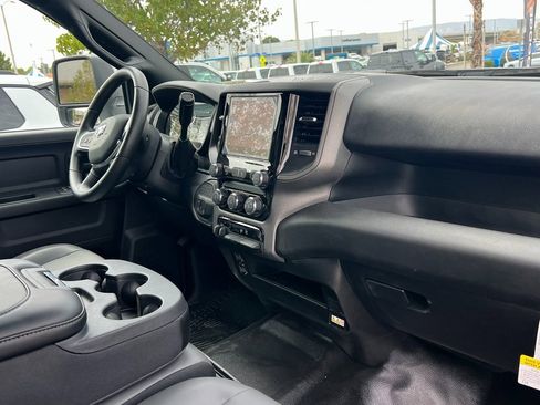 New 2025 RAM 2500 Tradesman w/ Chrome Appearance Group image 10
