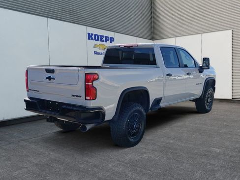 New 2026 Chevrolet Silverado 2500 ZR2 w/ LPO, Dark Essentials Package AWD/4WD image 5