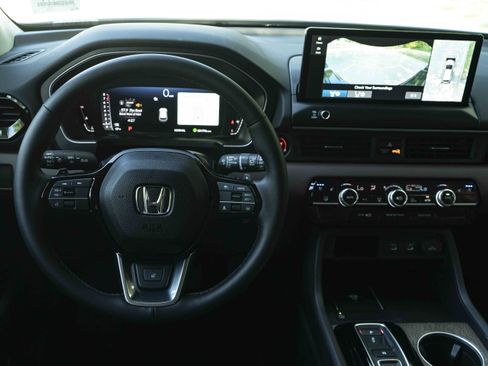 Certified 2026 Honda Pilot Elite image 20
