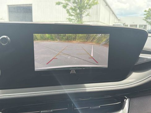 New 2026 Buick Envista Sport Touring w/ Convenience I Package FWD image 5