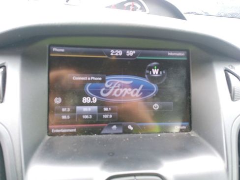 Used 2013 Ford Focus ST FWD image 9