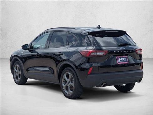 Used 2025 Ford Escape ST-Line FWD image 8