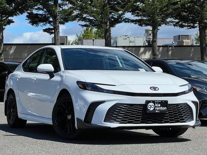 Used 2026 Toyota Camry SE w/ Convenience Package